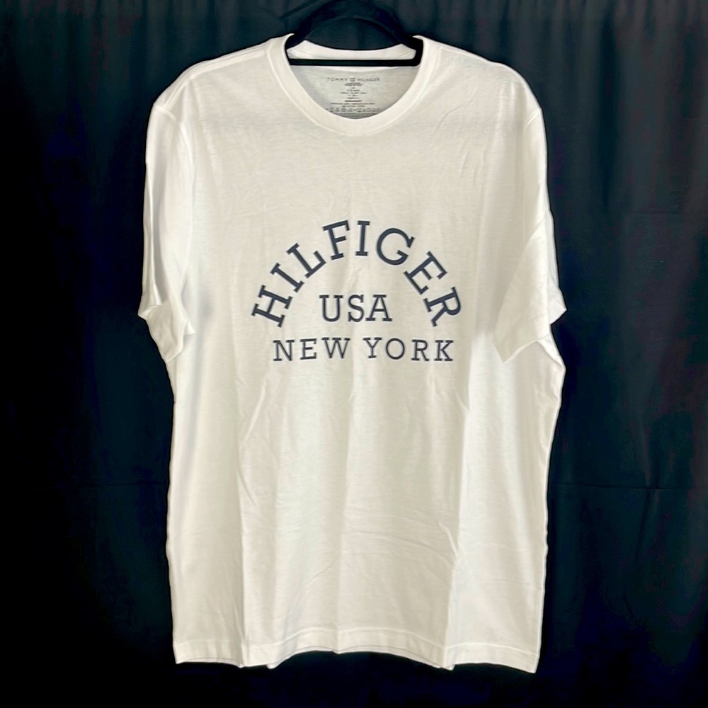 NWOT⭐️Tommy Hilfiger New York, USA Classic Tee - Short Sleeve. NWOT